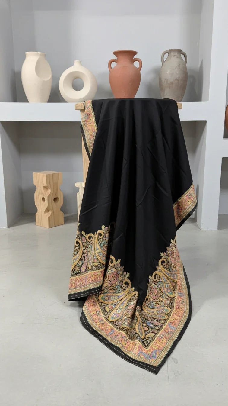 Elegant Black Jacquard Viscose Saree With Position print